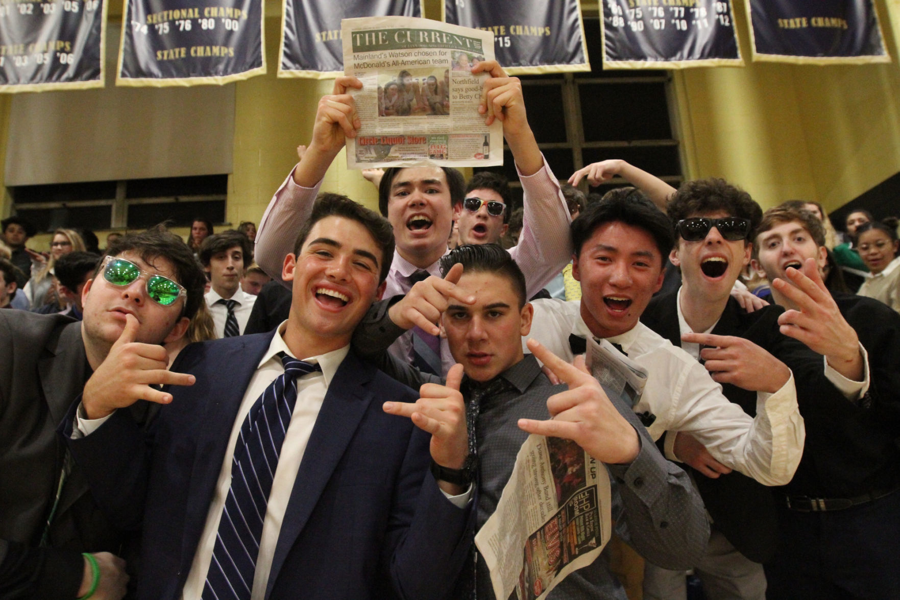 Holy Spirit Mainalnd boys basketball